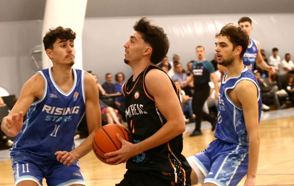 Ο Προμηθέας νίκησε τους Rising Stars - Φωτογραφίες/βίντεο